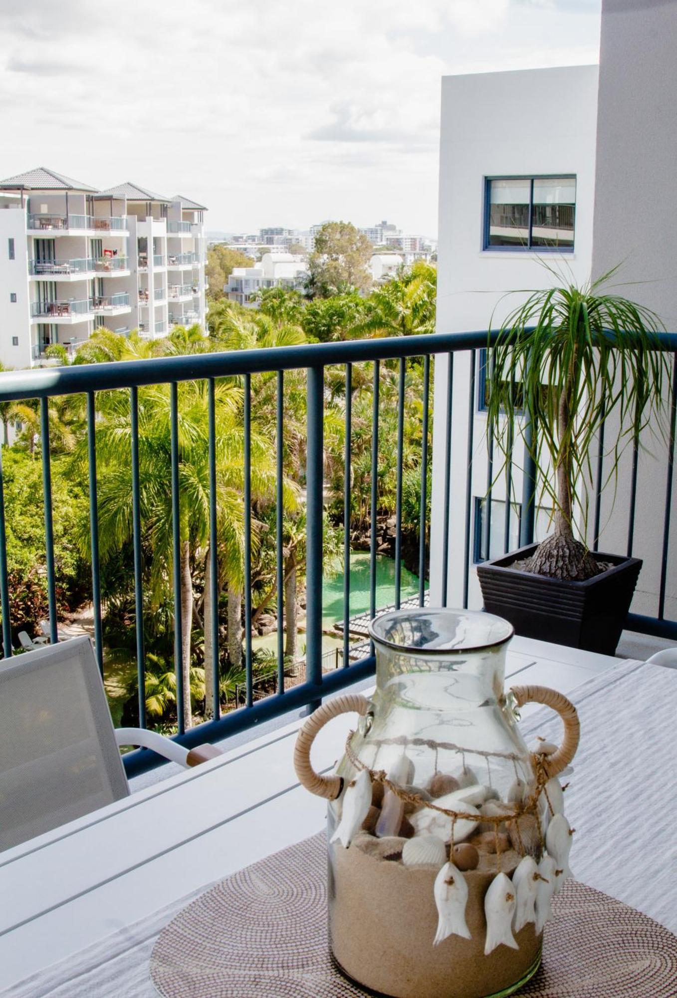 Deluxe - Sunshine Coast Apartment Alexandra Headland